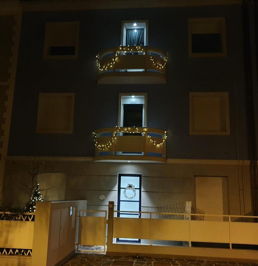 Residenza Azzurra Hotel Cattolica Exterior photo